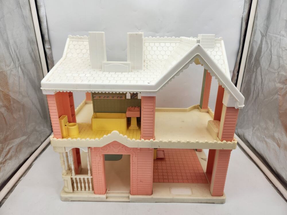 Rare Vintage 1991 Playskool Victorian Dollhouse